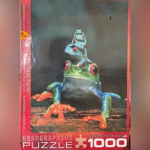 NIB Sealed Red-Eyed Tree Frog Puzzle